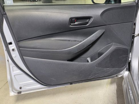 Used 2023 Toyota Corolla LE FWD image 16