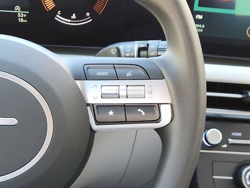 New 2026 Hyundai Tucson SE image 26