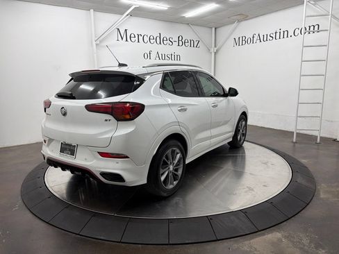 Used 2020 Buick Encore GX Essence w/ Experience Buick Package FWD image 7