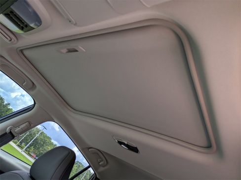 Certified 2025 Subaru Crosstrek 2.5i Limited w/ Popular Package #4A image 18