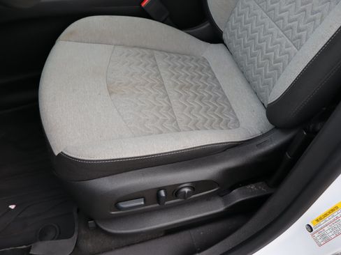 Used 2023 Chevrolet Equinox LS w/ LS Convenience Package FWD image 17