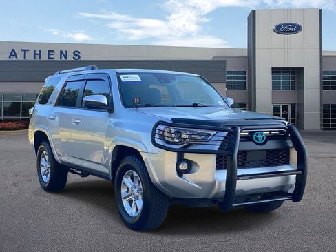 Used 2021 Toyota 4Runner SR5 RWD image 1