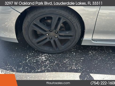 Used 2017 Honda Accord Sport image 16