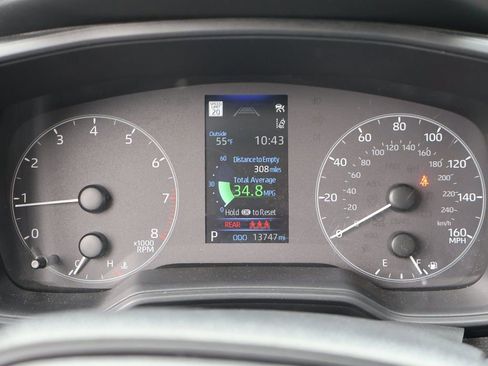 Used 2025 Toyota Corolla LE image 28