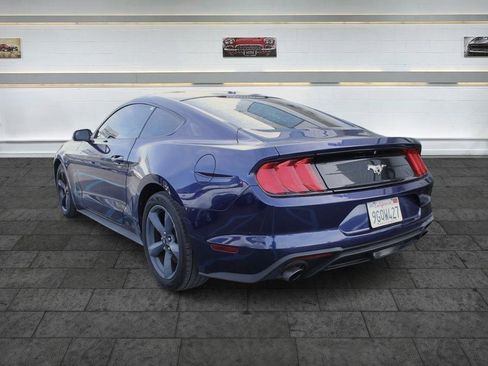 Used 2019 Ford Mustang Coupe RWD image 9