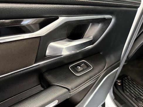 Used 2022 RAM 1500 Laramie AWD/4WD image 21