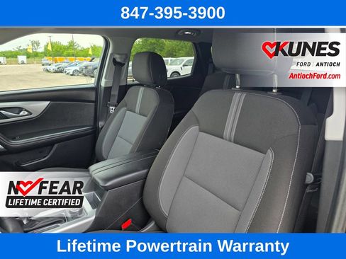 Used 2025 Chevrolet Blazer LT FWD image 19