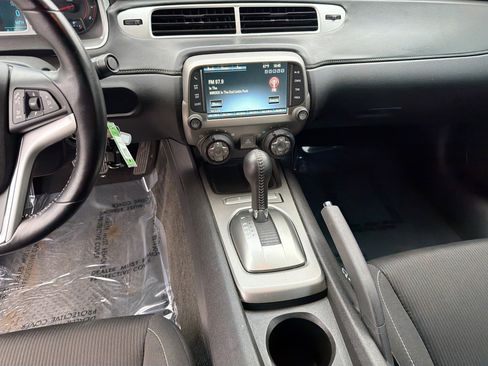 Used 2015 Chevrolet Camaro LT w/ RS Package image 17