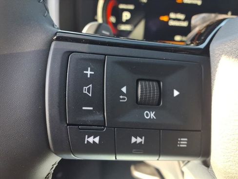 New 2026 Nissan Rogue Platinum image 19