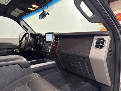 Used 2014 Ford F450 Lariat w/ Lariat Ultimate Package image 59