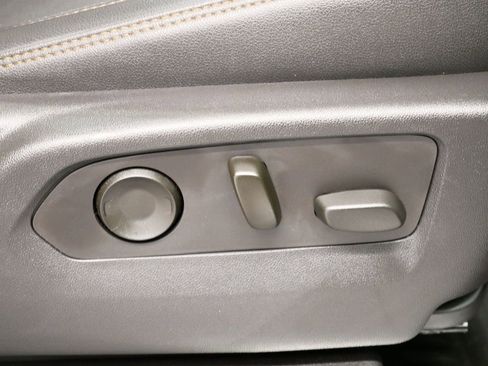 Used 2022 GMC Sierra 1500 AT4 w/ AT4 Preferred Package image 26