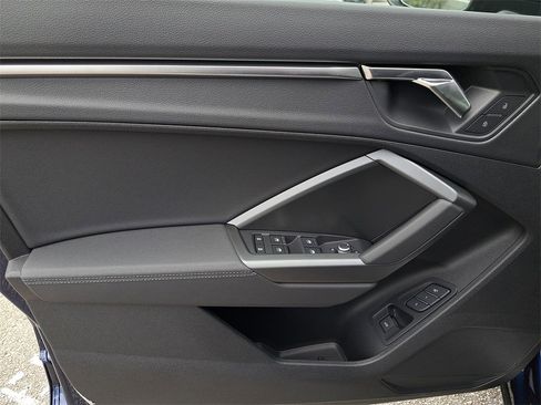 New 2025 Audi Q3 2.0T Premium image 20
