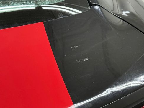 Used 2018 Chevrolet Camaro LT w/ Technology Package RWD image 27