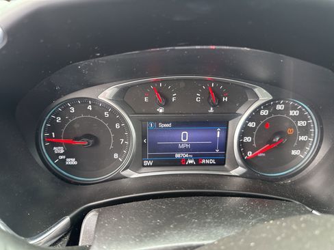 Used 2020 Chevrolet Equinox LT image 16