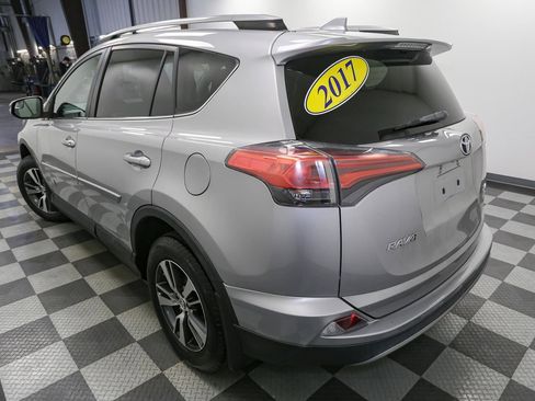 Used 2017 Toyota RAV4 XLE w/ Plus Special Value Package AWD/4WD image 9