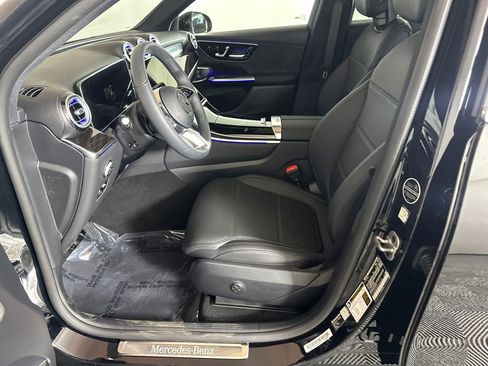 Certified 2026 Mercedes-Benz GLC 300 image 9