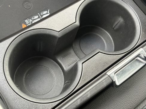 Used 2024 GMC Yukon Denali w/ Denali Reserve Package image 29