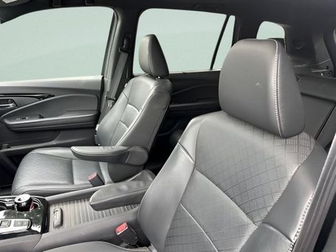 Used 2021 Honda Passport Touring image 16