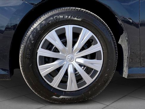 Certified 2023 Toyota Camry LE image 11