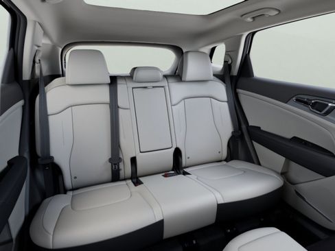 New 2026 Kia Sportage EX FWD image 16