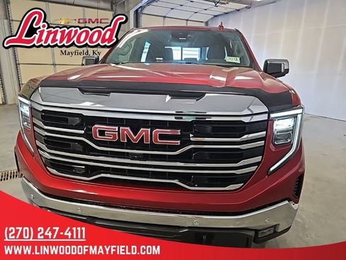 Used 2024 GMC Sierra 1500 SLT w/ SLT Premium Plus Package image 3