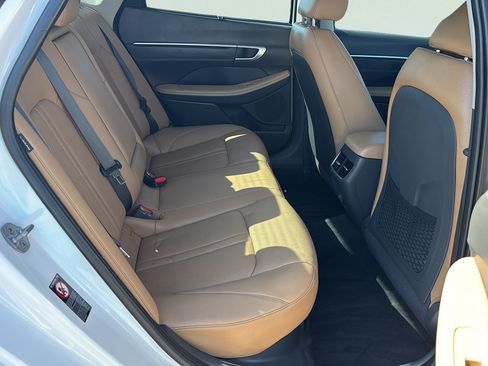 Used 2023 Hyundai Sonata Limited w/ Cargo Package FWD image 12