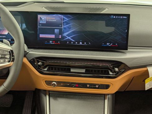 New 2026 BMW 330i Sedan w/ Premium Package image 25