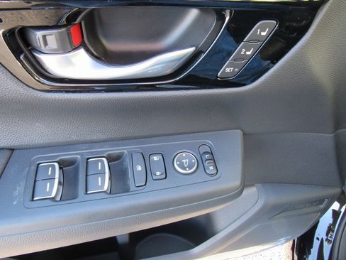Used 2024 Honda CR-V EX-L image 17