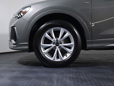 Used 2025 Audi Q3 2.0T Premium w/ Convenience Package AWD/4WD image 23
