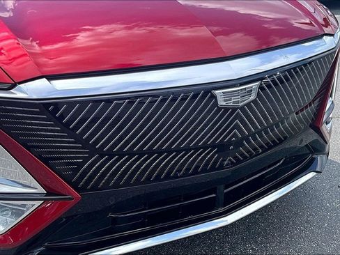 Certified 2024 Cadillac Lyriq Luxury w/ LPO, Floor Liner Package image 33