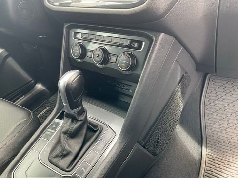 Used 2019 Volkswagen Tiguan SEL Premium R-Line image 68