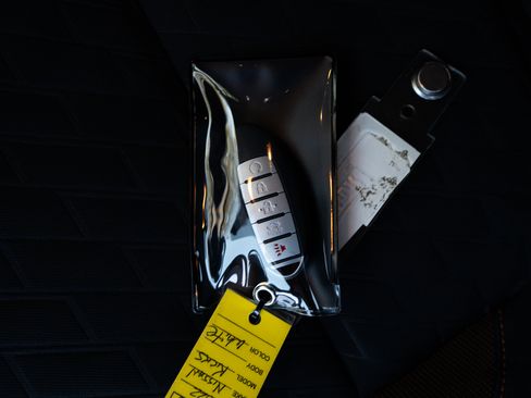 Used 2022 Nissan Kicks SR w/ Interior Electronics Package image 40