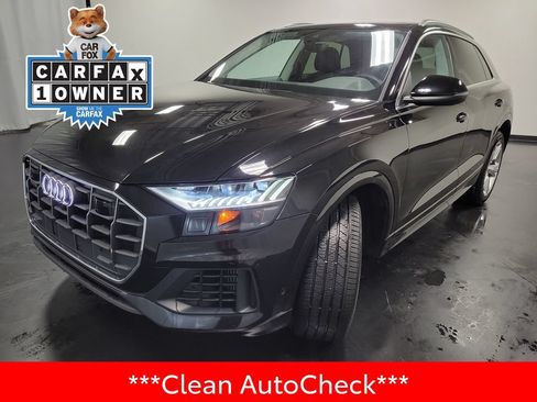 Used 2023 Audi Q8 Premium AWD/4WD image 4