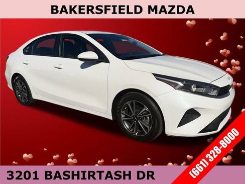 Used 2024 Kia Forte LXS image 7