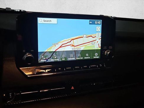 Used 2023 Mitsubishi Outlander SE image 13