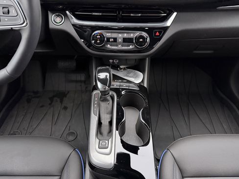 Used 2025 Buick Envista Sport Touring w/ Convenience I Package image 20