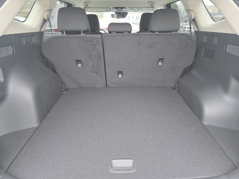 New 2026 Kia Sportage LX FWD image 9