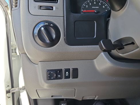 Used 2018 Nissan NV 1500 SV RWD image 22