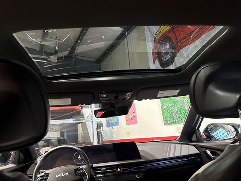 Used 2022 Kia EV6 GT-Line w/ GT-Line Suede Seat Package image 90