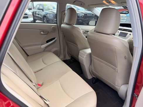 Used 2012 Toyota Prius Four image 17
