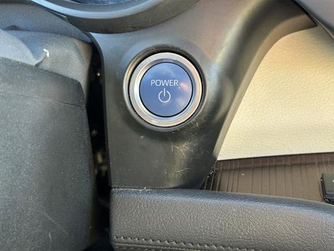 Certified 2023 Toyota Sienna XLE image 36