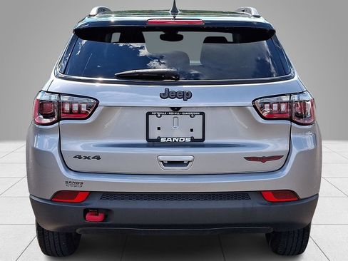 Used 2022 Jeep Compass Trailhawk AWD/4WD image 6
