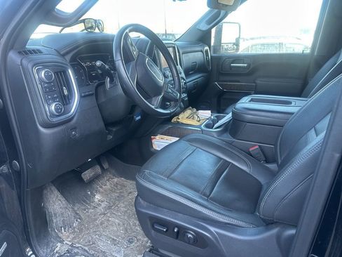Used 2021 GMC Sierra 3500 Denali w/ Denali Ultimate Package image 23