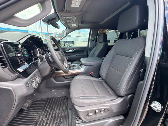 New 2026 Chevrolet Silverado 1500 RST w/ All Star Edition Plus AWD/4WD image 9