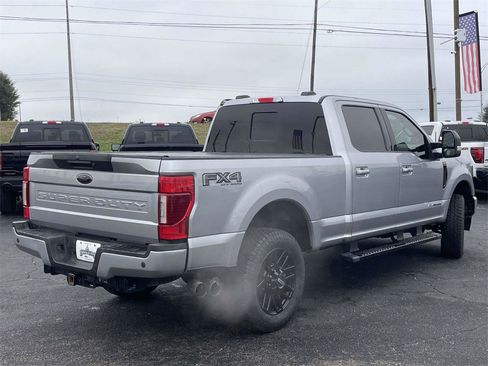 Used 2021 Ford F250 Lariat image 3