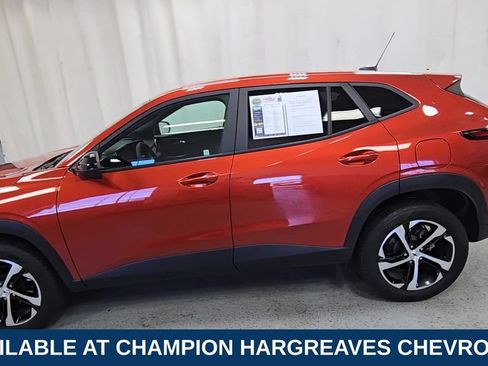 Used 2024 Chevrolet Trax RS w/ Driver Confidence Package FWD image 6