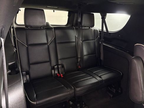Used 2023 Cadillac Escalade ESV Sport image 40