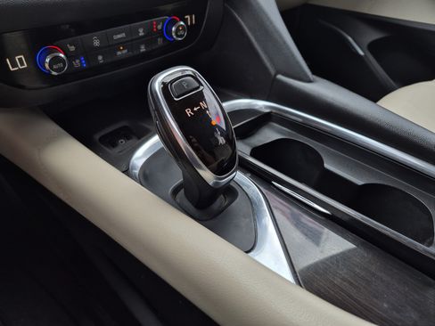 Used 2018 Buick Enclave Premium w/ Trailering Package FWD image 31