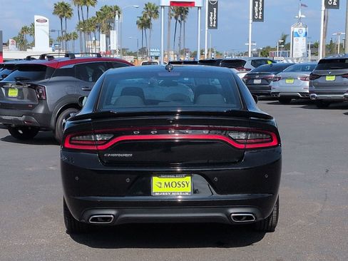 Used 2023 Dodge Charger SXT image 9