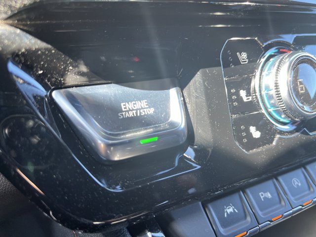 Used 2026 GMC Sierra 1500 AT4 w/ AT4 Premium Package AWD/4WD image 17